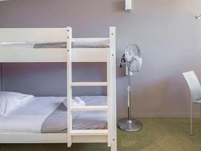 Cliquez pour découvrir toutes les photos de l'HÉBERGEMENT ! chambre - Club Belambra Lou Pigno photo 2