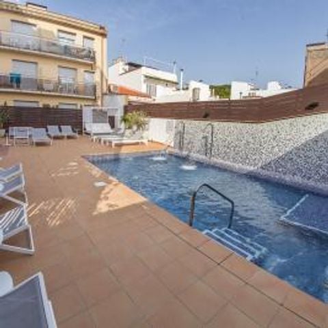 Cliquez pour découvrir toutes les photos de l'ÉTABLISSEMENT ! établissement Apartamentos Neptuno photo 2