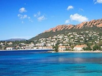 Cliquez pour découvrir toutes les photos de l'ÉTABLISSEMENT ! camping Tour Opérateur Sur Le De L'Ile D'Or photo 23