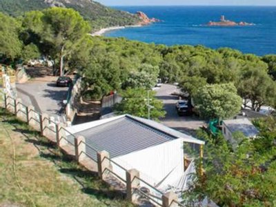 Cliquez pour découvrir toutes les photos de l'ÉTABLISSEMENT ! camping Tour Opérateur Sur Le De L'Ile D'Or photo 4