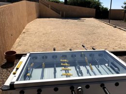 Camping Pas Cher vous présente avec son site Officiel campingpascher.fr, le Camping Tour Opérateur Sur Le De L'Ile D'Or classé 2 étoiles, situé sur la commune de Saint Raphaël dans le département Var (Provence Alpes Côte D'azur) en France. Le camping Tour Opérateur Sur Le De L'Ile D'Or vous propose un hébergement de type mobil-home de 34 m² avec climatisation (télévision). L'établissement vous propose 5 autres types d'hébergements. Découvrez tous nos séjours à petits prix dans la commune et aux alentours de Saint Raphaël du département : Var (Provence Alpes Côte D'azur). Les Avis clients pour le Camping Tour Opérateur Sur Le De L'Ile D'Or sont de 7 sur 10. Mer, Piscine chauffée, Piscine extérieure, Aire de jeux enfants, Ping-pong, Pétanque, Bar, Dépôt de pain, Plats à emporter, Épicerie,... En savoir plus : cliquez-ICI.