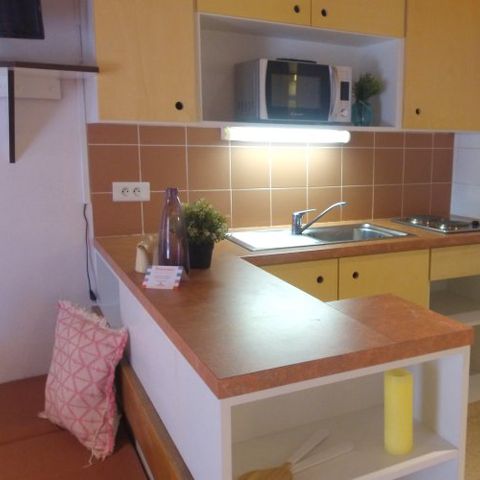 Cliquez pour découvrir toutes les photos de l'HÉBERGEMENT ! maison de campagne - VVF Villages - Le Balcon Du Lubéron - Murs photo 2