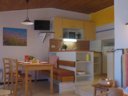 Cliquez pour découvrir toutes les photos de l'HÉBERGEMENT ! maison de campagne - village vacances VVF Villages - Le Balcon Du Lubéron - Murs photo 7