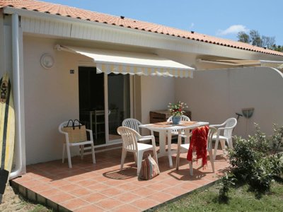 Cliquez pour découvrir toutes les photos de l'HÉBERGEMENT ! appartement - Les Sables Vignier photo 1