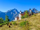 Camping Pas Cher vous présente avec son site Officiel campingpascher.fr, la Résidence Goélia Le Hameau classé 4 étoiles, située sur la commune de Les 2 Alpes dans le département Isère (Rhône Alpes) en France. La résidence Goélia Le Hameau, vous présente un hébergement de type studio de 30 m² pour 2 personnes et télévision. La résidence Goélia Le Hameau vous propose du sam. 04 juillet au sam. 11 juillet 2026, en promotion à -20% pour 7 nuits à 347,20 € au lieu de 434,0 € soit une Économie de 86,80 €. Cette location propose 3 dates différentes pour réserver votre séjour. Découvrez également les 5 autres gammes d'hébergements de la résidence. Les Avis clients pour la Résidence Goélia Le Hameau sont de 7 sur 10. LacRivière, Piscine couverte, Piscine extérieure, Club enfants, Aire de jeux enfants, Canoë-kayak, Cyclisme, Pétanque, Randonnée, Salle de fitness, Restaurant, Supermarché, Épicerie,... En savoir plus : cliquez-ICI.