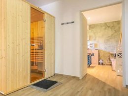 Camping Pas Cher vous présente avec son site Officiel campingpascher.fr, le Camping Maeva Escapades - Les Cottages De Perpignan classé 4 étoiles, situé sur la commune de Perpignan dans le département Pyrénées-orientales (Languedoc Roussillon) en France. Le camping Maeva Escapades - Les Cottages De Perpignan, vous présente un hébergement de type appartement de 28 m² avec climatisation et télévision. Le camping Maeva Escapades - Les Cottages De Perpignan vous proposeun séjour PAS CHER avec une REMISEdu sam. 13 décembre au sam. 20 décembre 2025 avec une PROMO de DERNIÈRE MINUTE, en promotion à -30% pour 7 nuits à 199 € au lieu de 284,29 € soit une Économie de 85,29 €. Cette location propose 305 dates différentes pour réserver votre séjour. Découvrez également les 3 autres gammes d'hébergements du camping. Les Avis clients pour le Camping Maeva Escapades - Les Cottages De Perpignan sont excellents avec une note moyenne de 8 sur 10. LacMer, Piscine chauffée, Piscine extérieure, Animations familiales, Aire de jeux enfants, Canoë-kayak, Centre équestre, Cyclisme, Ping-pong, Pétanque, Randonnée, Salle de fitness, Terrain multisports, Snack/Bar,... En savoir plus : cliquez-ICI.