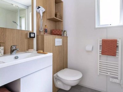 Cliquez pour découvrir toutes les photos de l'HÉBERGEMENT ! mobil-home - Le Village Perrosien photo 7