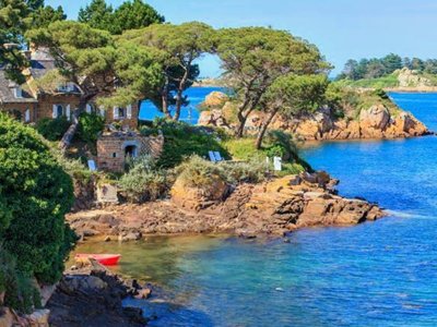 Cliquez pour découvrir toutes les photos de l'ÉTABLISSEMENT ! village vacances Le Village Perrosien photo 4