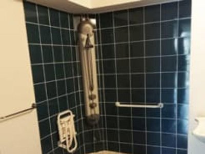 Cliquez pour découvrir toutes les photos de l'HÉBERGEMENT ! appartement - Lou Castel photo 3