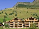 Camping Pas Cher vous présente avec son site Officiel campingpascher.fr, la Résidence Le Goléon - Val Ecrins, située sur la commune de Les 2 Alpes dans le département Isère (Rhône-alpes) en France. La résidence Le Goléon - Val Ecrins vous propose un hébergement de type appartement de 110 m² (télévision). L'établissement vous propose 5 autres types d'hébergements. Découvrez tous nos séjours à petits prix dans la commune et aux alentours de Les 2 Alpes du département : Isère (Rhône-alpes). Randonnée,... En savoir plus : cliquez-ICI.