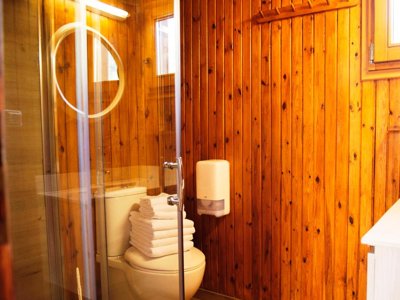 Cliquez pour découvrir toutes les photos de l'HÉBERGEMENT ! bungalow - Aigüestortes Càmping Resort photo 7