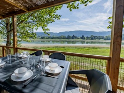Cliquez pour découvrir toutes les photos de l'HÉBERGEMENT ! mobil-home - Paradis Les Gorges Du Haut Bugey photo 2