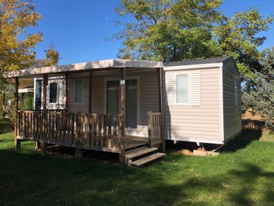 Cliquez pour découvrir toutes les photos de l'HÉBERGEMENT ! mobil-home - Au Tylo Soleil photo 3