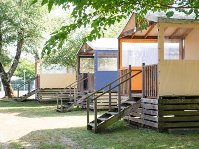 Cliquez pour découvrir toutes les photos de l'ÉTABLISSEMENT ! camping Routes Du Monde - La Hume photo 3