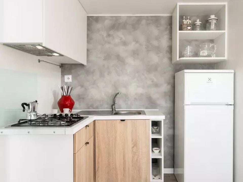 Cliquez pour découvrir toutes les photos de l'HÉBERGEMENT ! mobil-home - établissement La Scogliera *** photo 2