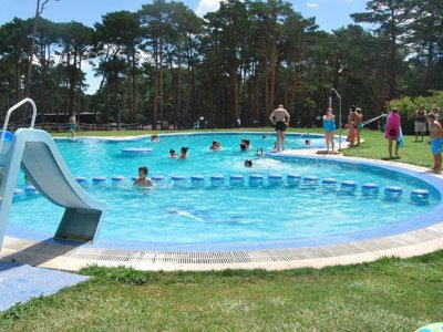 Cliquez pour découvrir toutes les photos de l'ÉTABLISSEMENT ! camping Urbión photo 2