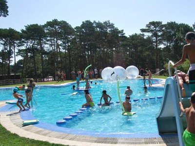 Cliquez pour découvrir toutes les photos de l'ÉTABLISSEMENT ! camping Urbión photo 3