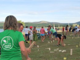 Camping Pas Cher vous présente avec son site Officiel campingpascher.fr, le Camping Urbión classé 4 étoiles, situé sur la commune de Abejar dans le département Soria (Castille Et León) en Espagne. Le camping Urbión vous propose un hébergement de type bungalow (télévision). L'établissement vous propose 5 autres types d'hébergements. Découvrez tous nos séjours à petits prix dans la commune et aux alentours de Abejar du département : Soria (Castille Et León). Les Avis clients pour le Camping Urbión sont excellents avec une note moyenne de 8 sur 10. Lac, Piscine extérieure, Animation enfants, Aire de jeux enfants, Canoë-kayak, Court de tennis, Cyclisme, Ping-pong, Pédalo, Randonnée, Structure gonflable enfants, Terrain de football, Terrain multisports, Bar, Dépôt de pain, Supermarché,... En savoir plus : cliquez-ICI.