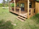 Cliquez pour découvrir toutes les photos de l'HÉBERGEMENT ! chalet - camping La Clairière - écolieu De Vacances photo 2