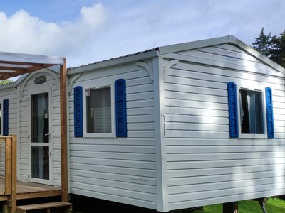 Cliquez pour découvrir toutes les photos de l'HÉBERGEMENT ! mobil-home - De Kerisole*** photo 2