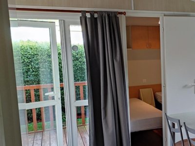 Cliquez pour découvrir toutes les photos de l'HÉBERGEMENT ! mobil-home - De Kerisole*** photo 6