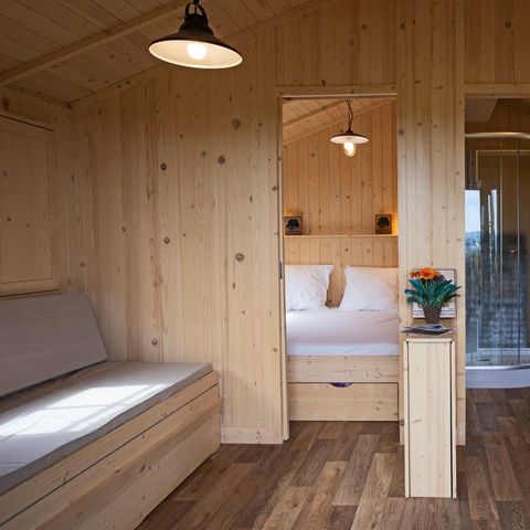 Cliquez pour découvrir toutes les photos de l'HÉBERGEMENT ! chalet - L'Ondine De Provence photo 2