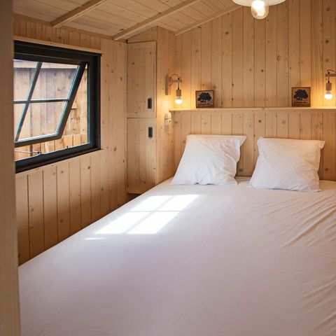 Cliquez pour découvrir toutes les photos de l'HÉBERGEMENT ! chalet - L'Ondine De Provence photo 4