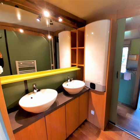 Cliquez pour découvrir toutes les photos de l'HÉBERGEMENT ! chalet - Le Petit Bois photo 2