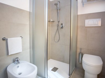 Cliquez pour découvrir toutes les photos de l'HÉBERGEMENT ! bungalow - Village Baia Azzurra photo 6