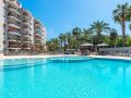 Camping Pas Cher vous présente avec son site Officiel campingpascher.fr, le Établissement Apartamentos Rentalmar Los Peces, situé sur la commune de Salou dans le département Tarragone (Catalogne) en Espagne. L'établissement Apartamentos Rentalmar Los Peces vous propose un hébergement de type appartement de 48 m². L'établissement vous propose 2 autres types d'hébergements. Découvrez tous nos séjours à petits prix dans la commune et aux alentours de Salou du département : Tarragone (Catalogne).... En savoir plus : cliquez-ICI.