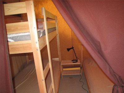 tente en toile et bois - Les Chamberts, & Lodges photo 8