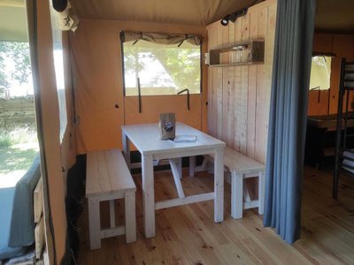 tente en toile et bois - La Chabanne photo 7