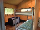 Cliquez pour découvrir toutes les photos de l'HÉBERGEMENT ! tente en toile et bois - camping La Chabanne photo 9
