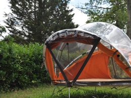 Camping Pas Cher vous présente avec son site Officiel campingpascher.fr, le Camping Maeva Escapades La Rivière Dorée classé 3 étoiles, situé sur la commune de Bagneaux Sur Loing dans le département Seine-et-marne (île De France) en France. Le camping Maeva Escapades La Rivière Dorée, vous présente un hébergement de type tente pour 2 personnes. Le camping Maeva Escapades La Rivière Dorée vous propose du lundi 06 avril au lundi 13 avril 2026 pour 7 nuits à 374€. Cette location propose 176 dates différentes pour réserver votre séjour. Découvrez également les 20 autres gammes d'hébergements du camping. Les Avis clients pour le Camping Maeva Escapades La Rivière Dorée sont excellents avec une note moyenne de 10 sur 10. Rivière, Aire de jeux enfants, Canoë-kayak, Cyclisme, Escalade, Ping-pong, Pétanque, Randonnée, Terrain de volley-ball, Food truck, Snack/Bar,... En savoir plus : cliquez-ICI.