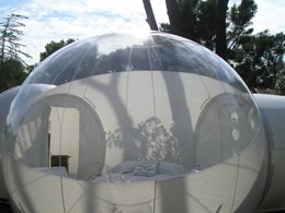 Camping Pas Cher vous présente avec son site Officiel campingpascher.fr, le Camping Maeva Escapades La Rivière Dorée classé 3 étoiles, situé sur la commune de Bagneaux Sur Loing dans le département Seine-et-marne (île De France) en France. Le camping Maeva Escapades La Rivière Dorée, vous présente un hébergement de type hébergement insolite pour 2 personnes. Le camping Maeva Escapades La Rivière Dorée vous propose du dimanche 20 septembre au dimanche 27 septembre 2026 pour 7 nuits à 630€. Cette location propose 176 dates différentes pour réserver votre séjour. Découvrez également les 20 autres gammes d'hébergements du camping. Les Avis clients pour le Camping Maeva Escapades La Rivière Dorée sont excellents avec une note moyenne de 10 sur 10. Rivière, Aire de jeux enfants, Canoë-kayak, Cyclisme, Escalade, Ping-pong, Pétanque, Randonnée, Terrain de volley-ball, Food truck, Snack/Bar,... En savoir plus : cliquez-ICI.