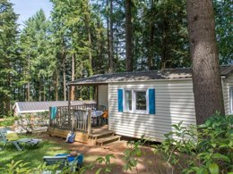 Camping Pas Cher vous présente avec son site Officiel campingpascher.fr, le Camping Sunelia - Le Sequoia classé 4 étoiles, situé sur la commune de Payrac dans le département Lot (Midi Pyrénées) en France. Le camping Sunelia - Le Sequoia, vous présente un hébergement de type mobil-home de 30 m² pour 3 personnes. Le camping Sunelia - Le Sequoia vous propose du dimanche 07 juin au dimanche 14 juin 2026, en promotion à -19% pour 7 nuits à 230,85 € au lieu de 285,0 € soit une Économie de 54,15 €. Cette location propose 64 dates différentes pour réserver votre séjour. Découvrez également les 14 autres gammes d'hébergements du camping. Les Avis clients pour le Camping Sunelia - Le Sequoia sont de 7 sur 10. Lagon, Piscine couverte, Piscine extérieure, Animations familiales, Club enfants, Aire de jeux enfants, Baby-foot, Canoë-kayak, Cyclisme, Escalade, Ping-pong, Piscine, Pétanque, Randonnée, Structure gonflable enfants, Terrain multisports, Bar, Boulangerie, Bureau de tabac, Plats à emporter, Restaurant, Station-service, Supermarché, Épicerie,... En savoir plus : cliquez-ICI.