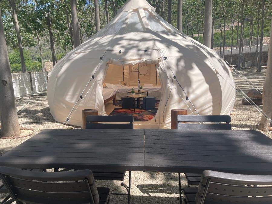 Camping Pas Cher vous présente avec son site Officiel campingpascher.fr, le Camping La Escalada, situé sur la commune de Marchuquera dans le département Valence (Valencia) en Espagne. Le camping La Escalada, vous présente un hébergement de type tente pour 6 personnes. Le camping La Escalada vous propose du jeudi 01 octobre au jeudi 08 octobre 2026 pour 7 nuits à 483€. Cette location propose 179 dates différentes pour réserver votre séjour. Découvrez également les 3 autres gammes d'hébergements du camping. Les Avis clients pour le Camping La Escalada sont excellents avec une note moyenne de 8 sur 10. Piscine extérieure, Restaurant,... En savoir plus : cliquez-ICI.