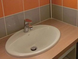 Camping Pas Cher vous présente avec son site Officiel campingpascher.fr, le Village vacances VVF Villages - L'Aure Pyrénéen - Saint-Lary-Soulan classé 3 étoiles, situé sur la commune de Saint Lary Soulan dans le département Hautes-pyrénées (Midi Pyrénées) en France. Le village vacances VVF Villages - L'Aure Pyrénéen - Saint-Lary-Soulan, vous présente un hébergement de type appartement de 40 m² pour 7 personnes et télévision. Le village vacances VVF Villages - L'Aure Pyrénéen - Saint-Lary-Soulan vous propose du sam. 13 juin au sam. 20 juin 2026, en promotion à -15% pour 7 nuits à 476 € au lieu de 560,0 € soit une Économie de 84 €. Cette location propose 59 dates différentes pour réserver votre séjour. Découvrez également les 5 autres gammes d'hébergements du village vacances. Les Avis clients pour le Village vacances VVF Villages - L'Aure Pyrénéen - Saint-Lary-Soulan sont de 7 sur 10. Piscine extérieure, Club ados, Club enfants, Aire de jeux enfants, Baby-foot, Ping-pong, Pétanque, Bar, Boulangerie, Restaurant, Supermarché, Épicerie,... En savoir plus : cliquez-ICI.