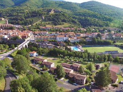Cliquez pour découvrir toutes les photos de l'ÉTABLISSEMENT ! village vacances VVF Villages - Le Fort Des Pyrénées - Prats De Mollo La Preste photo 1