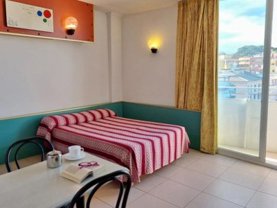 Cliquez pour découvrir toutes les photos de l'ÉTABLISSEMENT ! résidence Apartamentos Lloret Sun photo 26