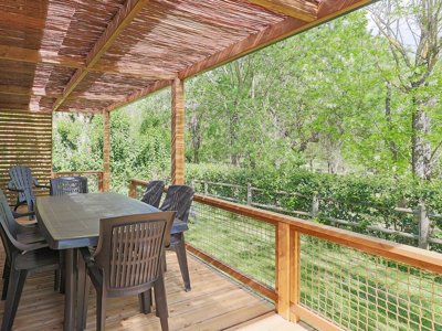 Cliquez pour découvrir toutes les photos de l'HÉBERGEMENT ! chalet - Le Florenville photo 3