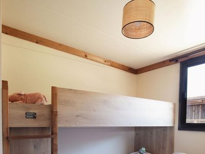 Cliquez pour découvrir toutes les photos de l'HÉBERGEMENT ! chalet - Le Florenville photo 5