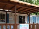 Cliquez pour découvrir toutes les photos de l'HÉBERGEMENT ! mobil-home - camping Karavomilos Beach photo 2