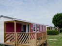 Camping Pas Cher vous présente avec son site Officiel campingpascher.fr, le Camping Paradis Le Royon classé 4 étoiles, situé sur la commune de Fort-mahon-plage dans le département Somme (Picardie) en France. Le camping Paradis Le Royon vous propose un hébergement de type mobil-home de 28 m² (télévision). L'établissement vous propose 7 autres types d'hébergements. Découvrez tous nos séjours à petits prix dans la commune et aux alentours de Fort-mahon-plage du département : Somme (Picardie). Les Avis clients pour le Camping Paradis Le Royon sont excellents avec une note moyenne de 8 sur 10. Piscine couverte, Piscine extérieure, Animations familiales, Club ados, Club enfants, Aire de jeux enfants, Parcours sportif, Ping-pong, Pétanque, Terrain multisports, Bar, Dépôt de pain, Food truck, Plats à emporter, Supermarché, Épicerie,... En savoir plus : cliquez-ICI.