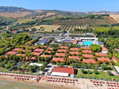 Cliquez pour découvrir toutes les photos de l'ÉTABLISSEMENT ! établissement Villaggio Lido D'Abruzzo photo 17