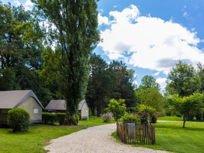 Cliquez pour découvrir toutes les photos de l'HÉBERGEMENT ! lodge - D'auberoche photo 15