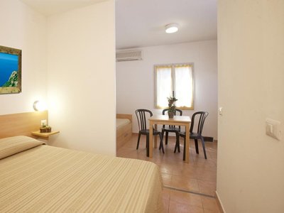 Cliquez pour découvrir toutes les photos de l'HÉBERGEMENT ! mobil-home - Village Oasi photo 2