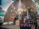 Cliquez pour découvrir toutes les photos de l'HÉBERGEMENT ! tente en toile et bois - camping Village Oasi photo 2