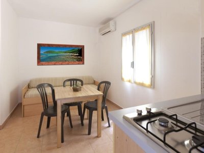 Cliquez pour découvrir toutes les photos de l'HÉBERGEMENT ! bungalow - Village Africa photo 4