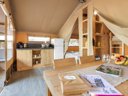 tente en toile et bois - camping Stella Maris photo 4